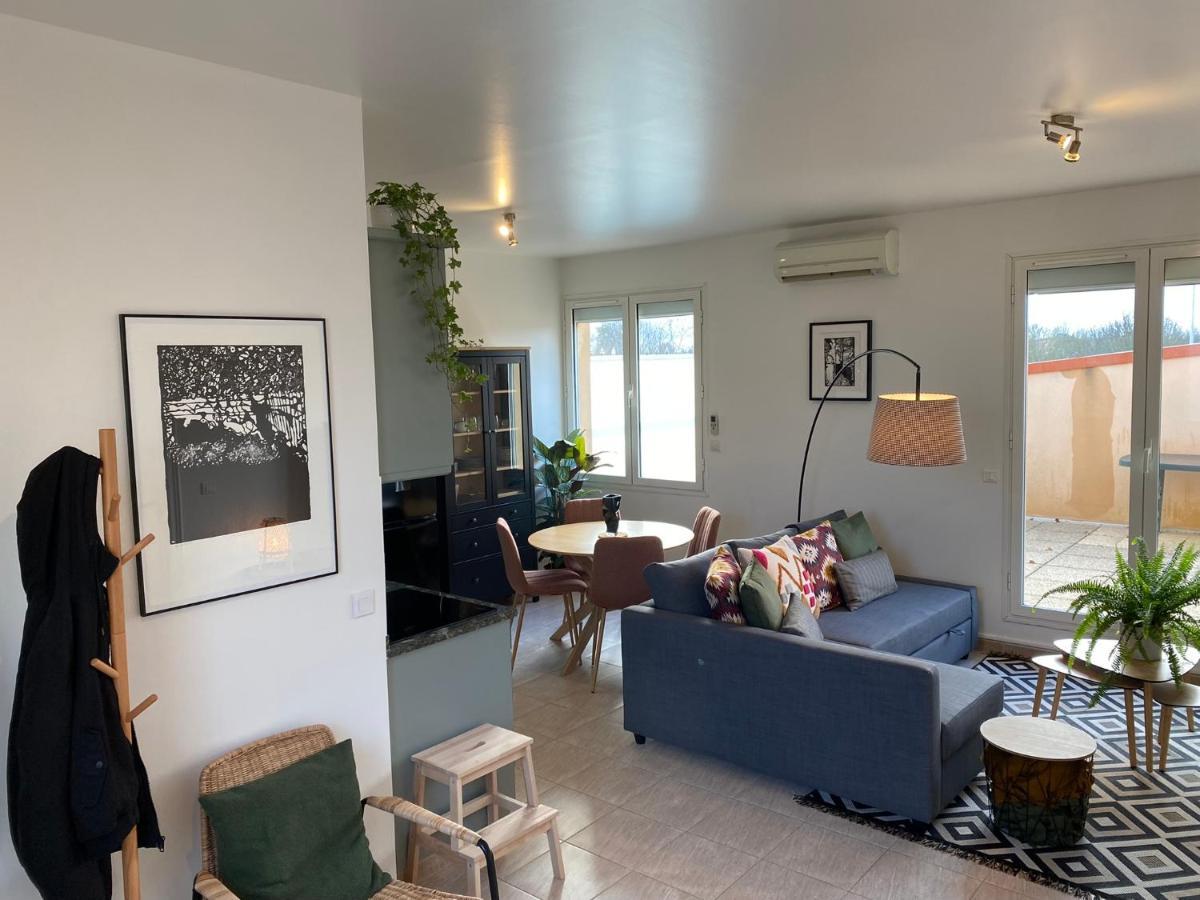 Appartement 2 Pieces De 44M² En Centre Ville マニー・レ・ザモー エクステリア 写真